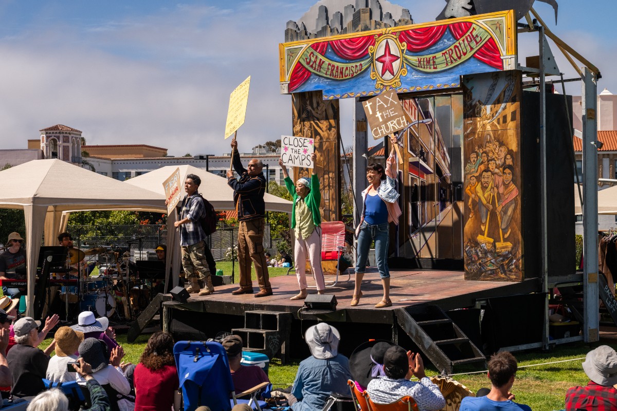 SF Mime Troupe’s online stream van “Wreckage: A Musical Tragicomedy”
